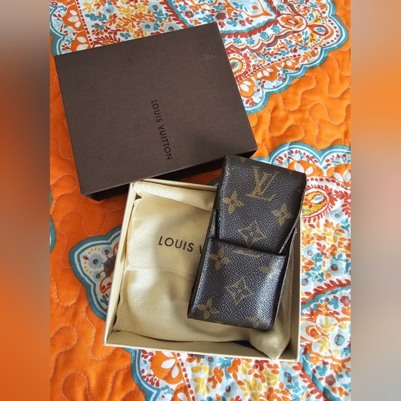 Louis Vuitton Monogram Cigarette Case - Picture 2 of 11